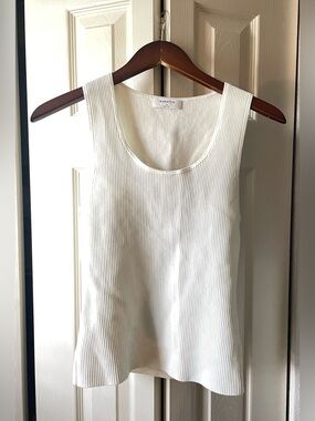 Babaton Ivory Ribbed Scoop Tank